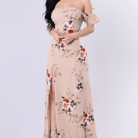 Fashion Nova dress - Picture 2 of 5